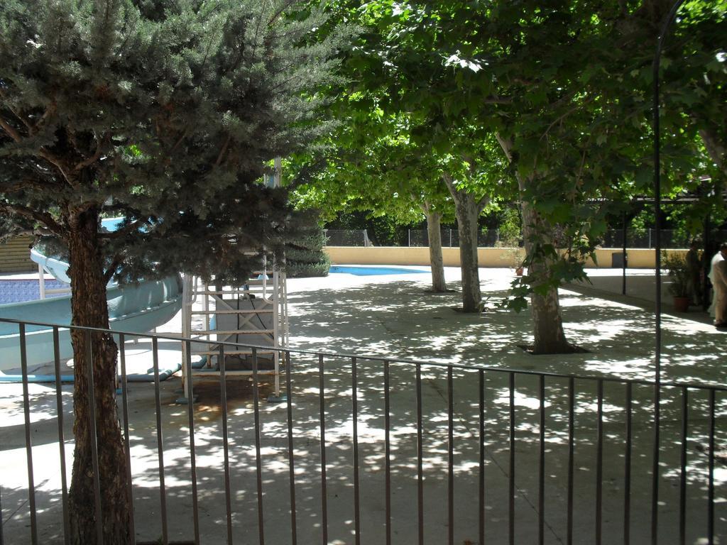 Hotel Rio Piscina Priego de Córdoba Buitenkant foto