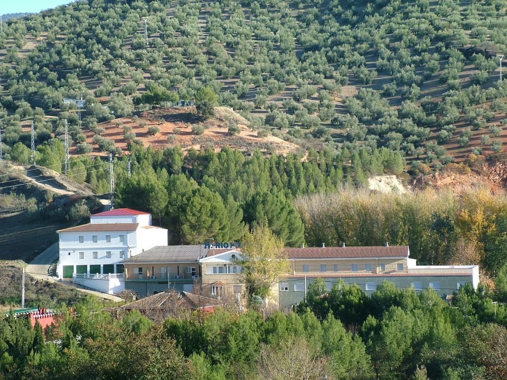 Hotel Rio Piscina Priego de Córdoba Buitenkant foto
